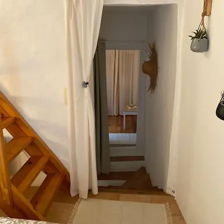 Appartement Maison 2 Et Terrasse Cite Medievale *